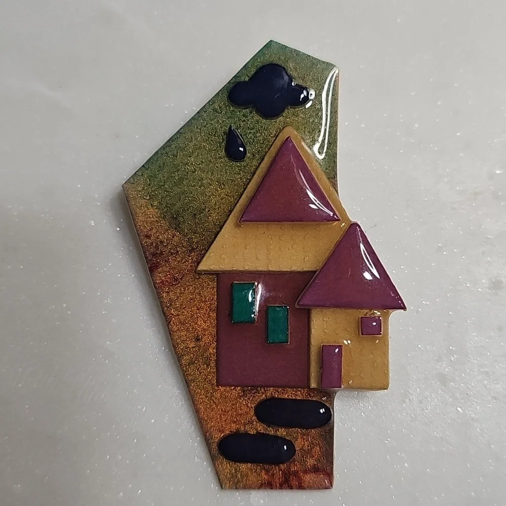 Lucinda Charming Multicolor House Brooch
